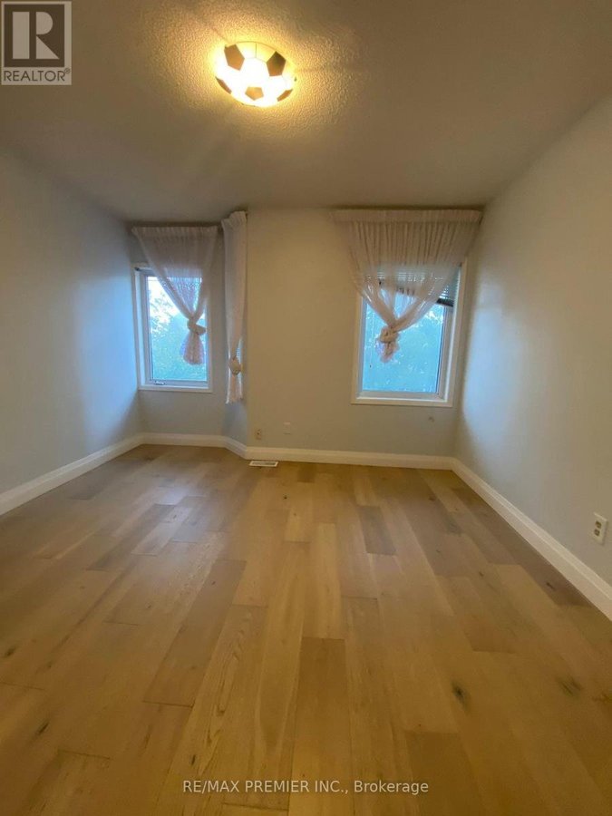 UPPER - 1524 DUPONT STREET - Photo 4