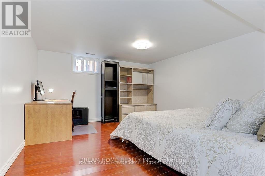 #BSMT ROOM 1 - 31 LAMBETH SQUARE - Photo 2