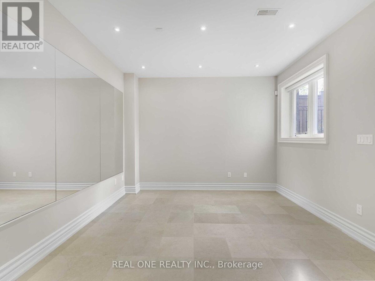25 DEMPSEY CRESCENT - Photo 14