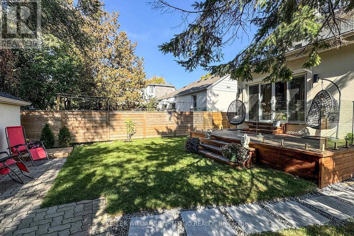 22 PITT AVENUE - Photo 25