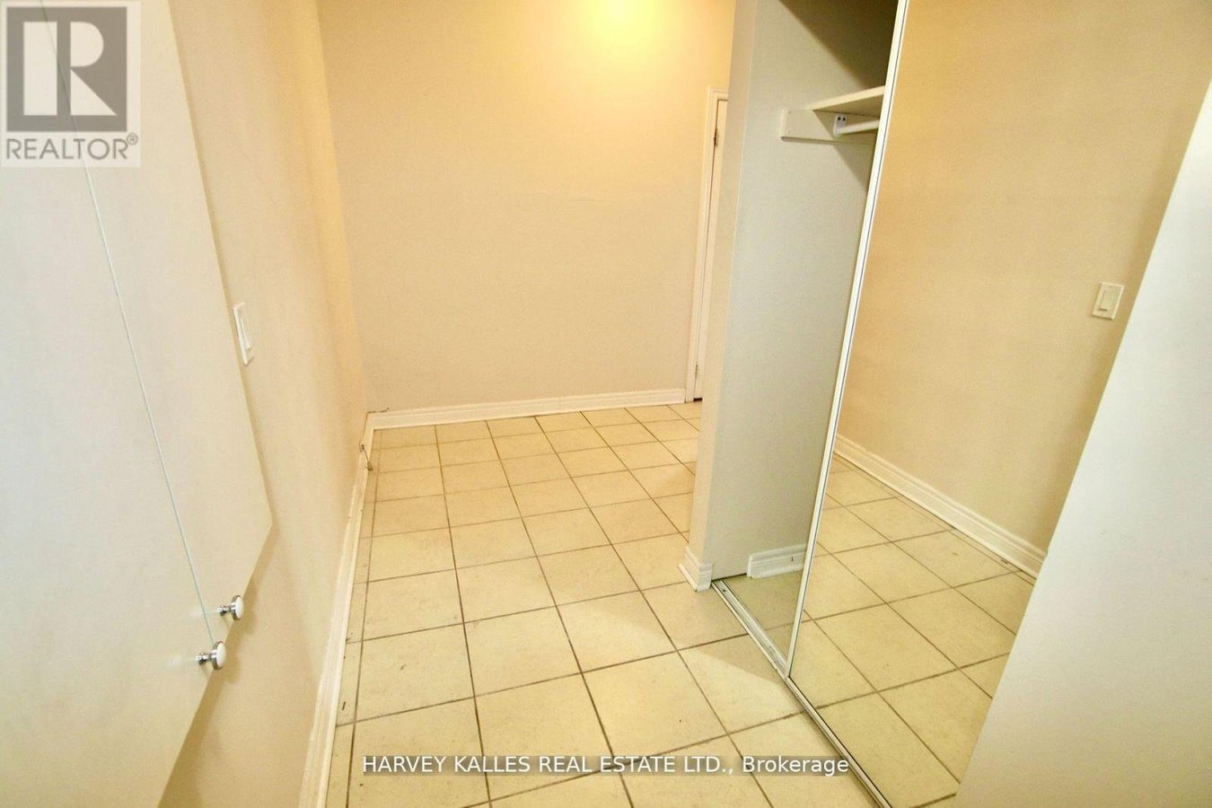 2 - 775 OSSINGTON AVENUE - Photo 5