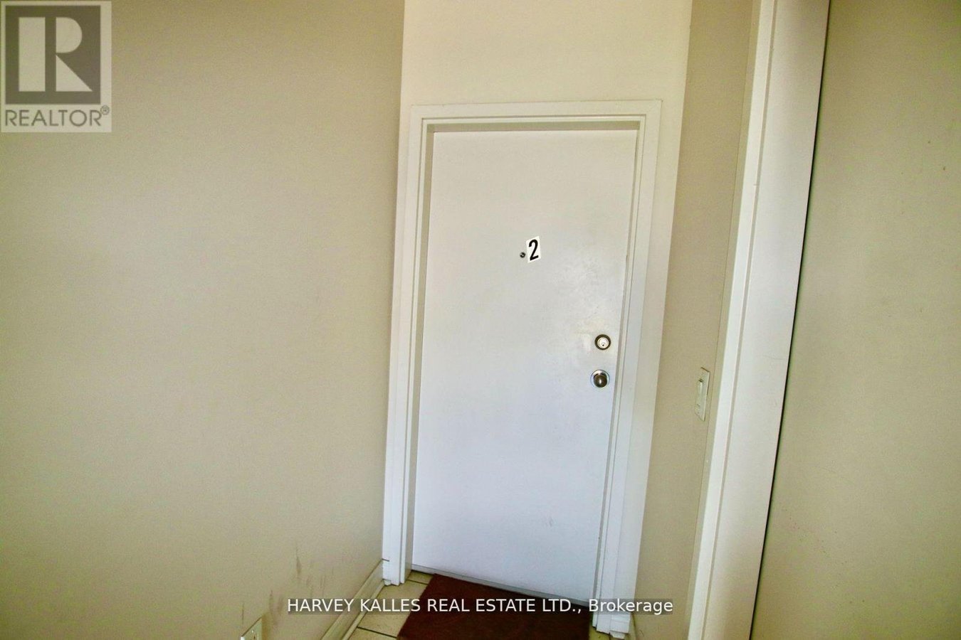 2 - 775 OSSINGTON AVENUE - Photo 11