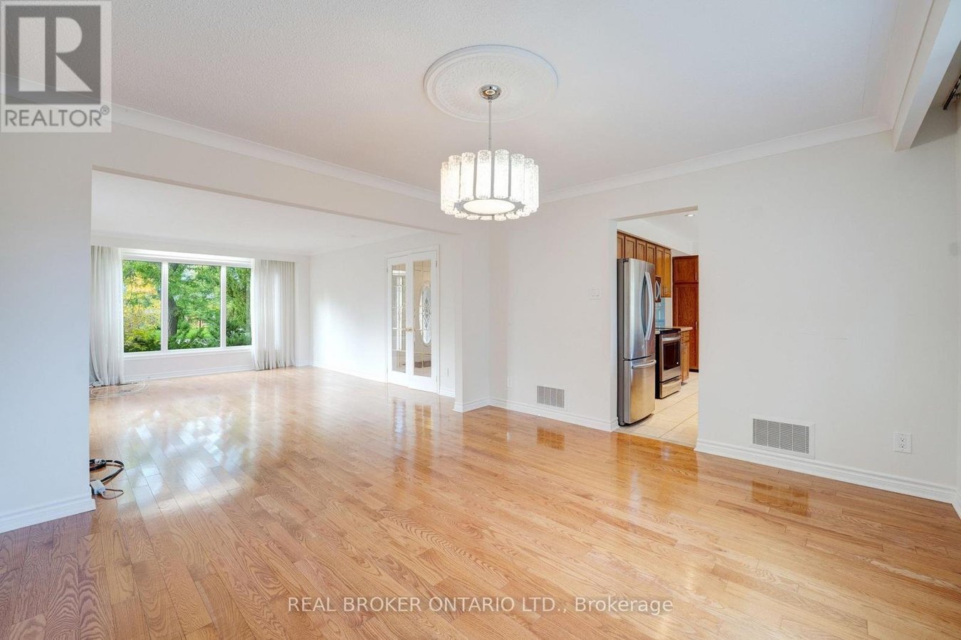 87A HILL CRESCENT - Photo 7