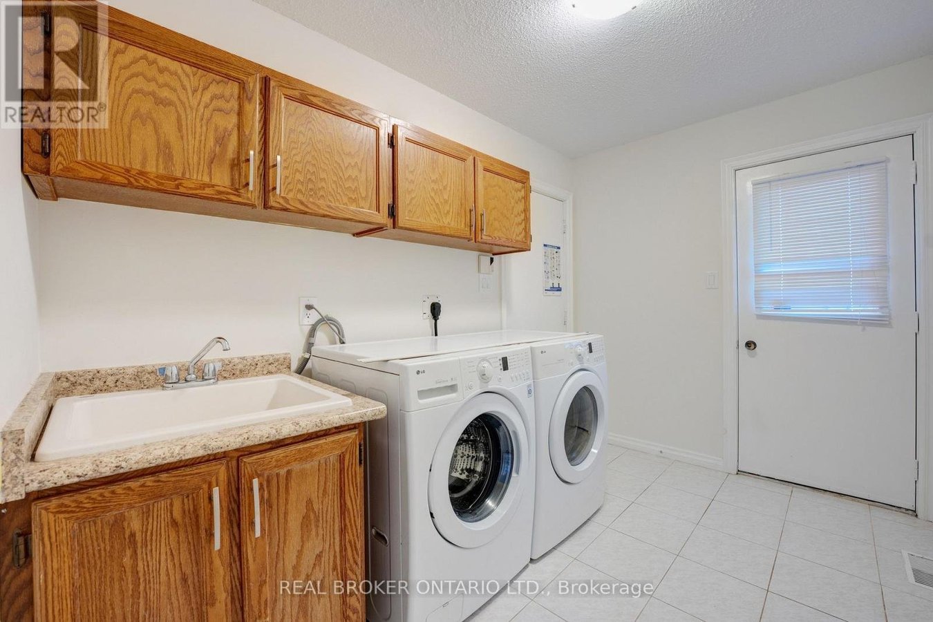 87A HILL CRESCENT - Photo 14