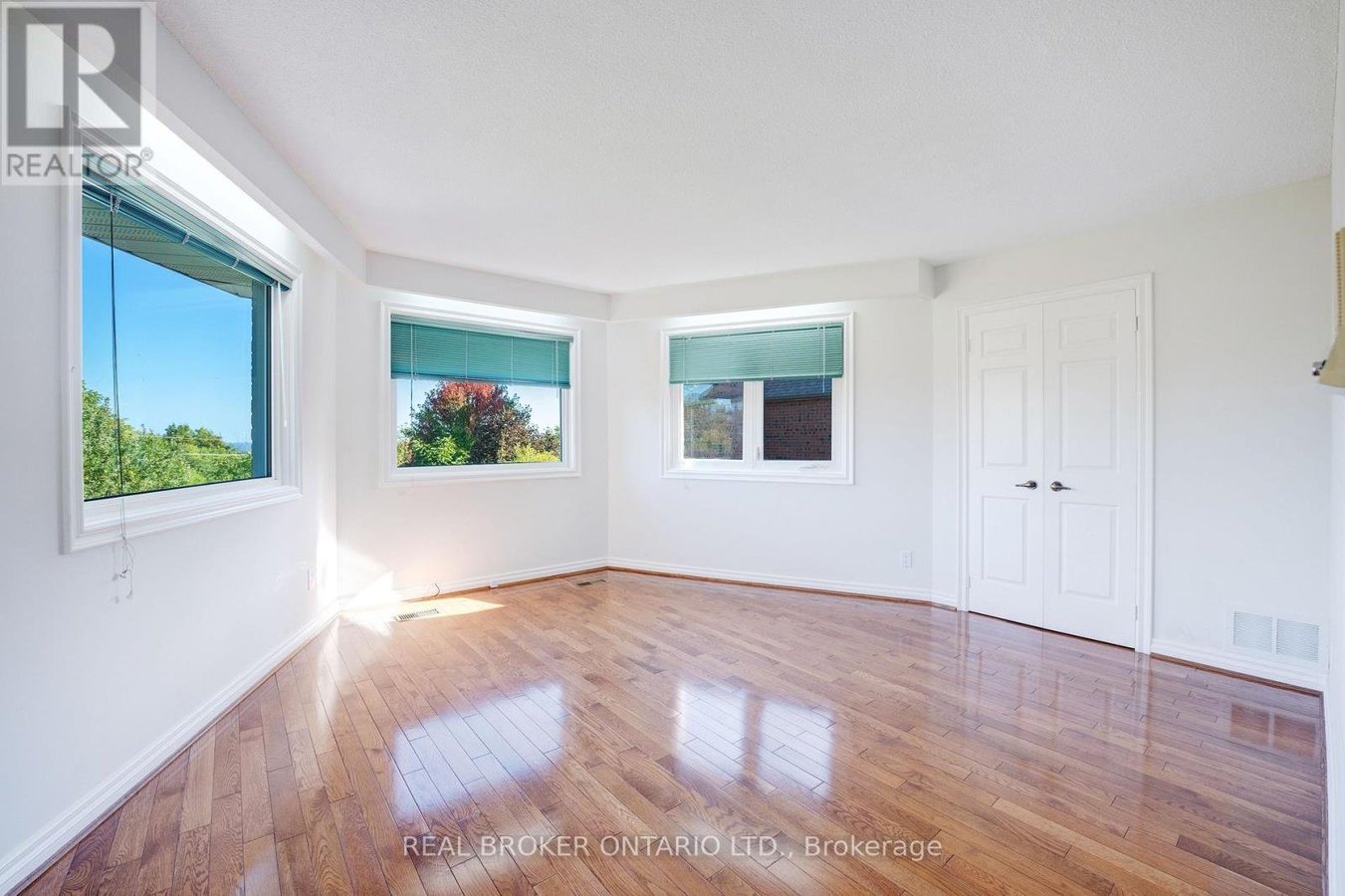 87A HILL CRESCENT - Photo 20