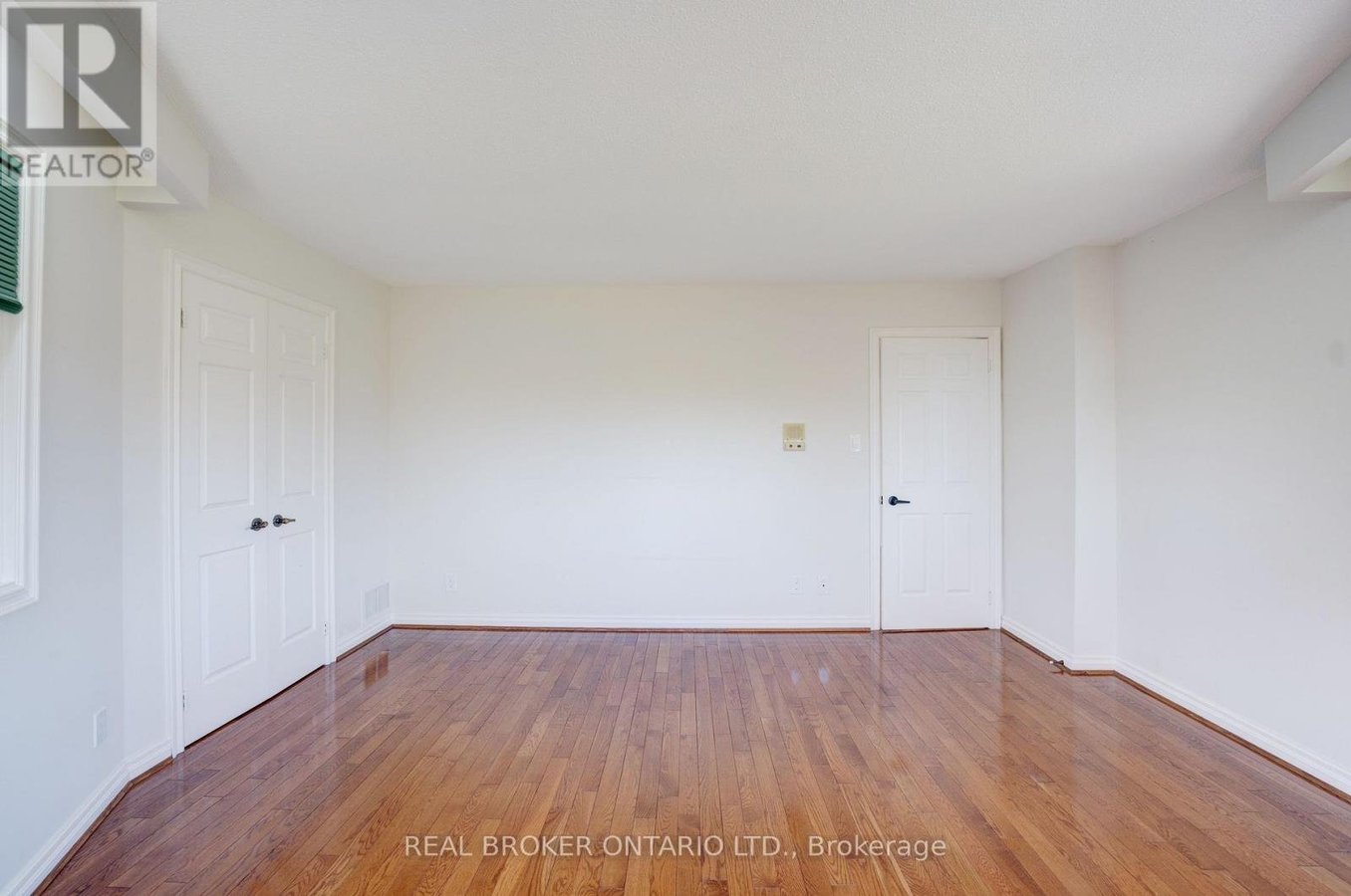 87A HILL CRESCENT - Photo 21