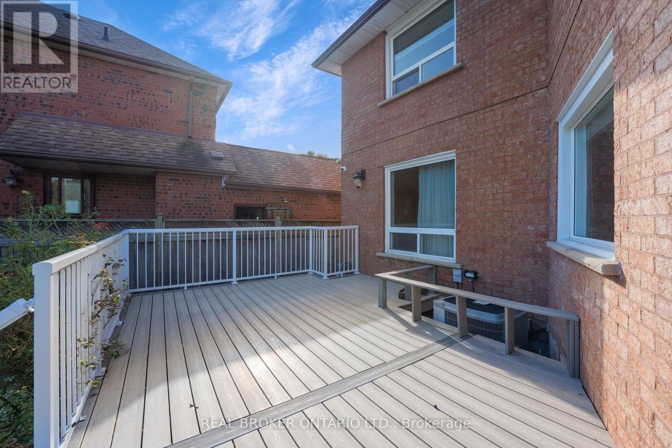 87A HILL CRESCENT - Photo 37