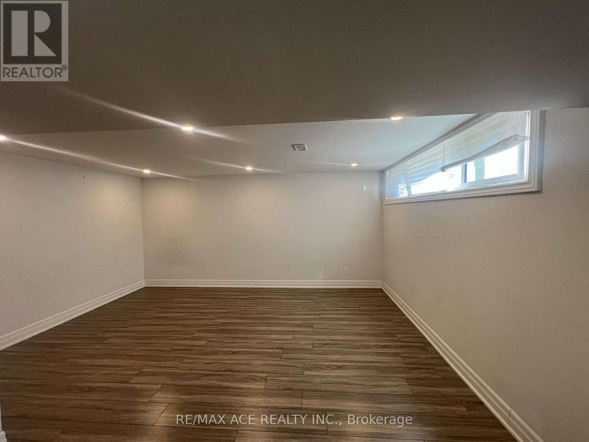 BSMT - 21 ADA CRESCENT - Photo 6