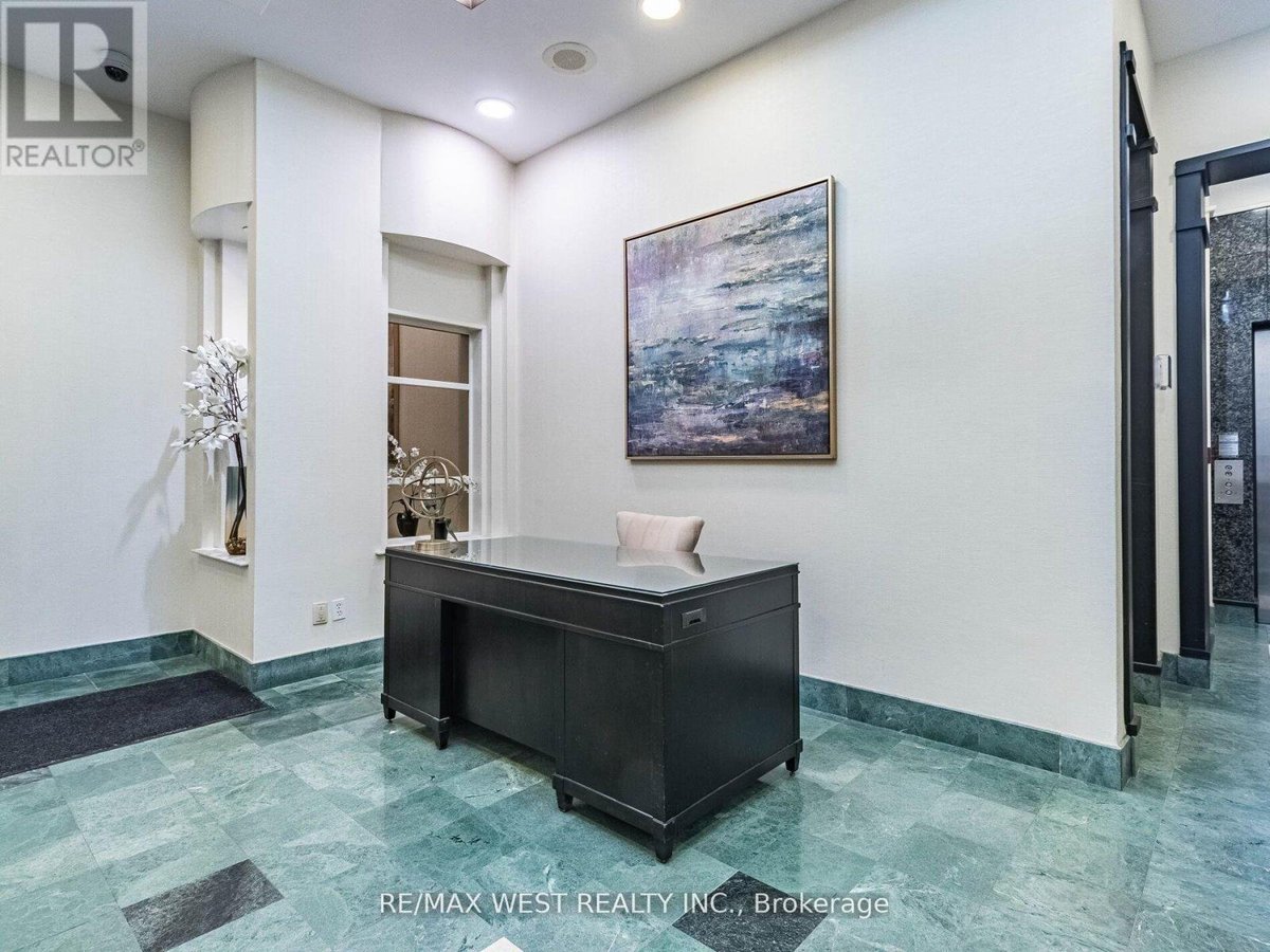 PH2 - 409 BLOOR STREET E - Photo 17