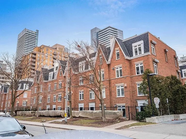 83 Lillian Street - Photo 1