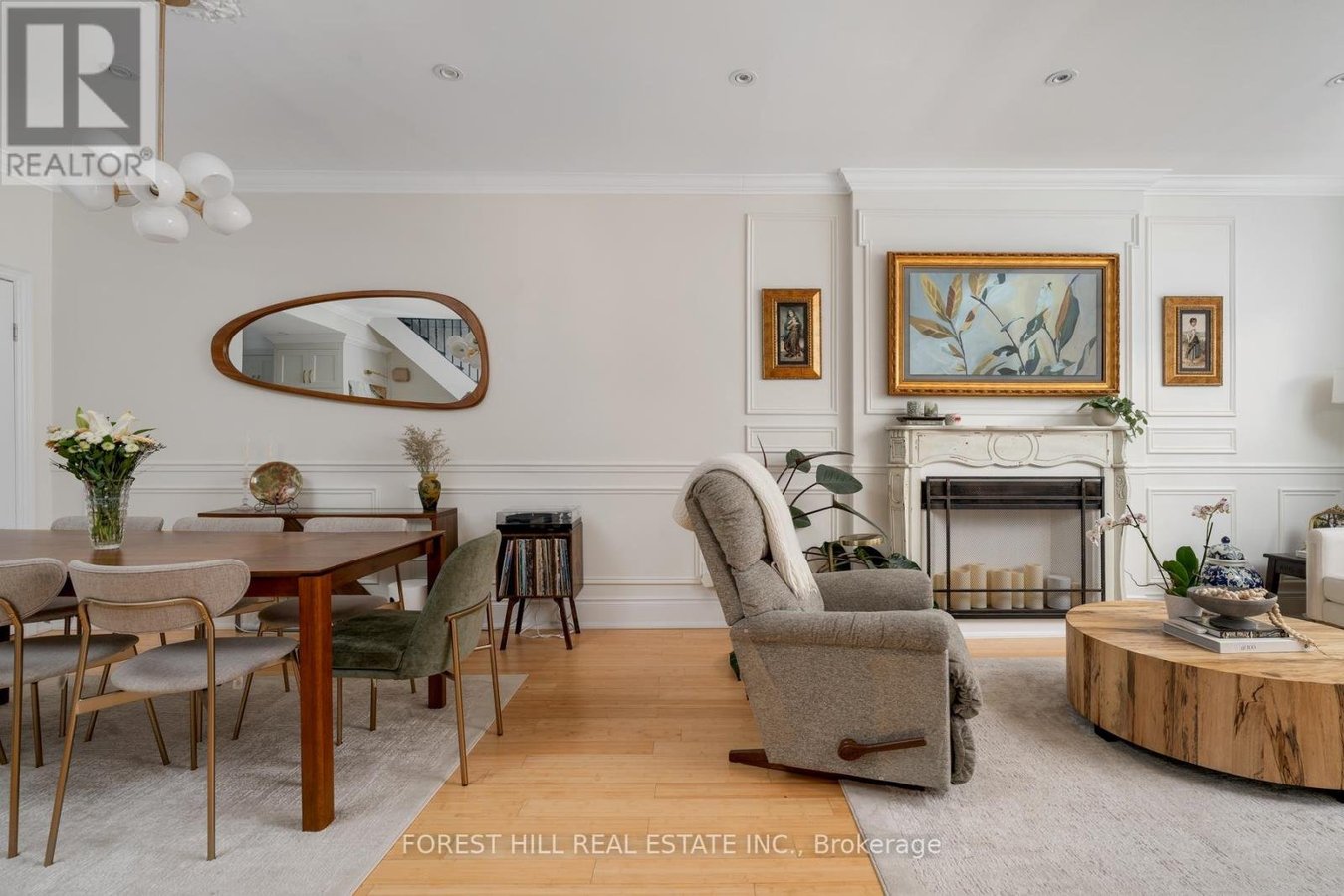 698 ADELAIDE STREET - Photo 9