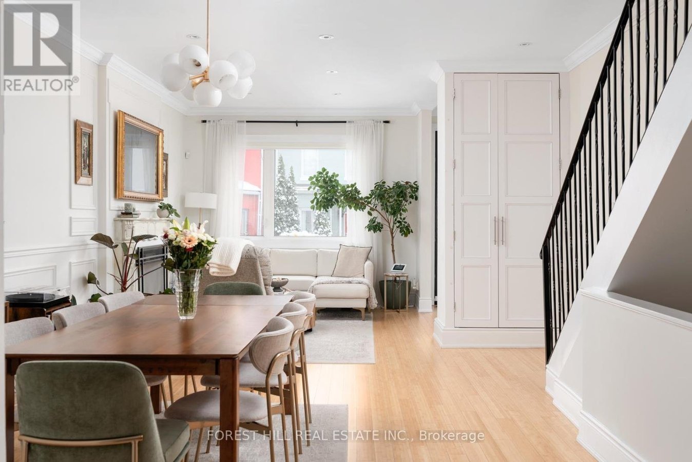 698 ADELAIDE STREET - Photo 14