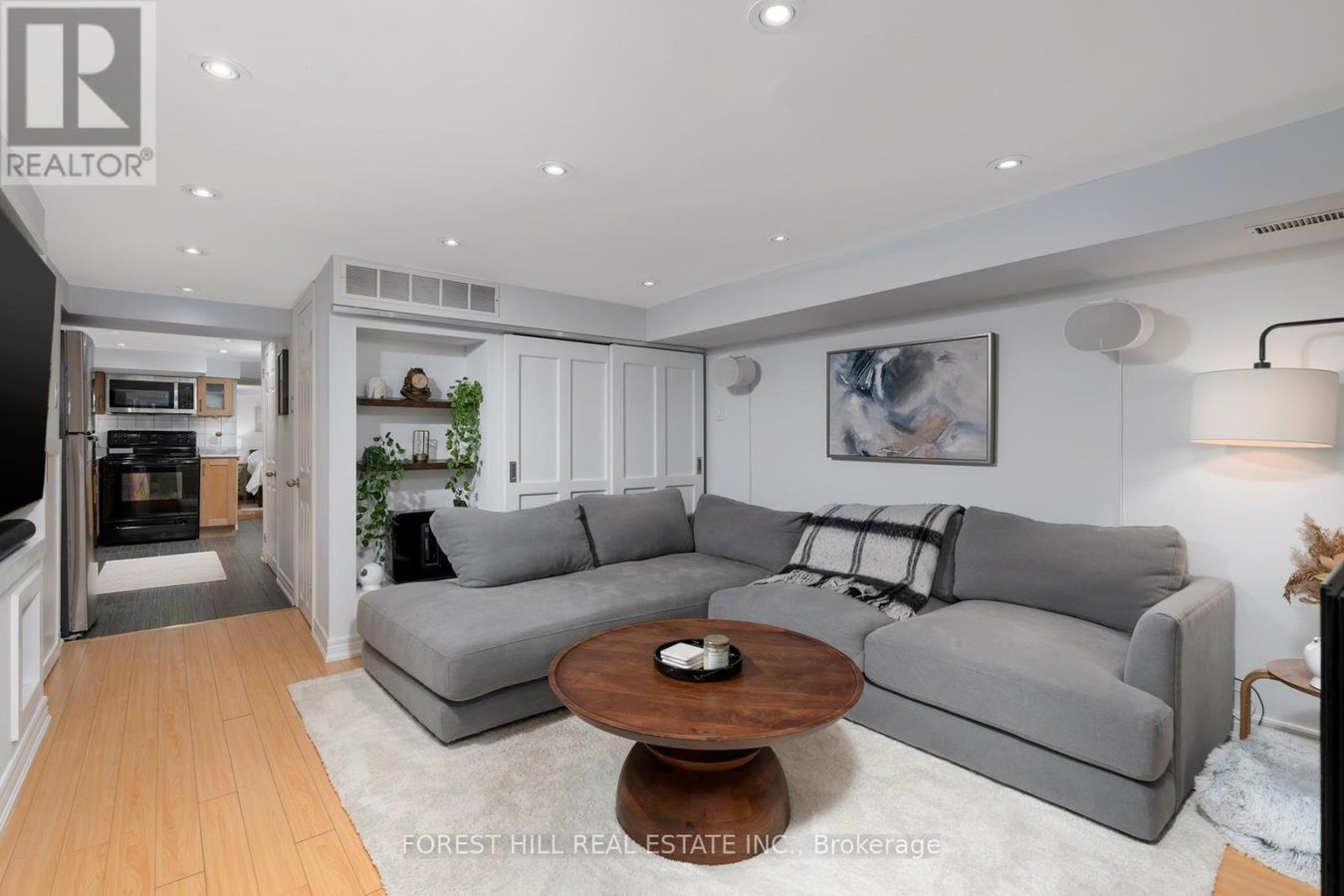 698 ADELAIDE STREET - Photo 30