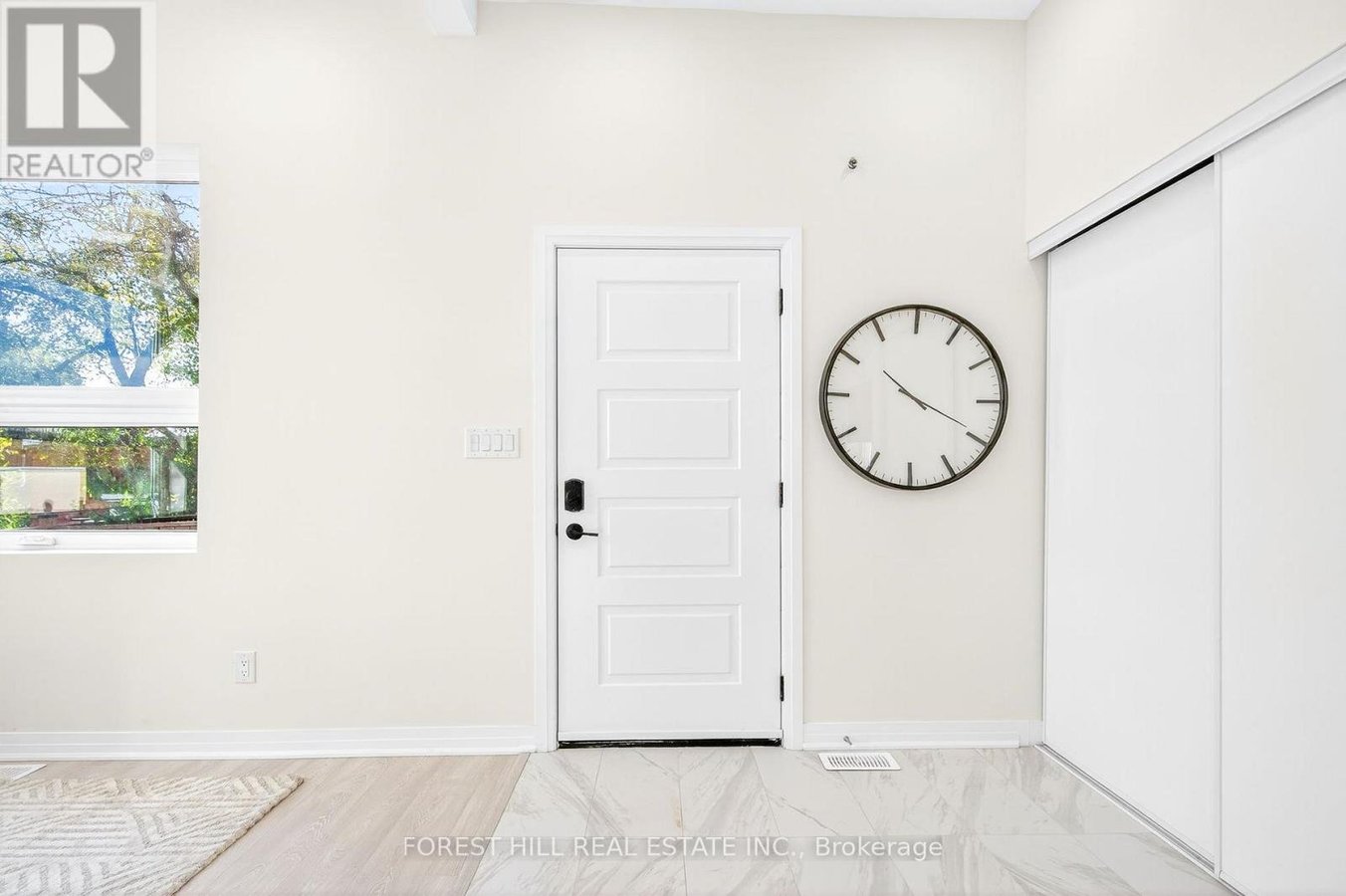 R - 8 BOYLEN STREET - Photo 2