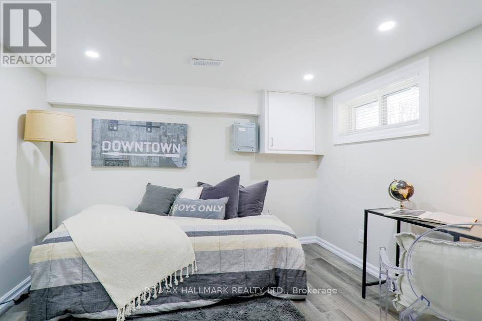 4 FREEMAN STREET - Photo 22