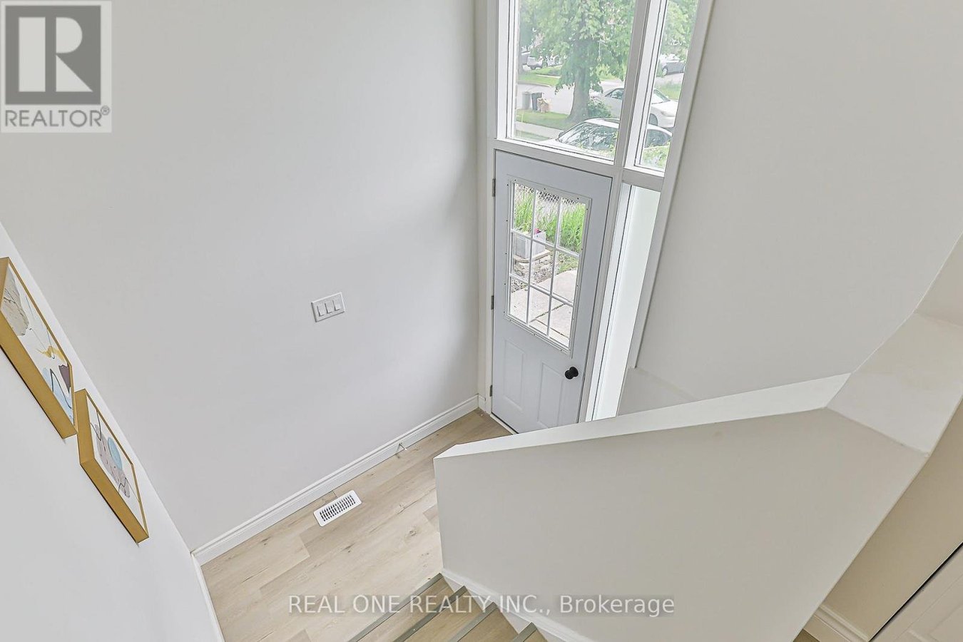 UPPER - 368 HOLLYBERRY TRAIL - Photo 5