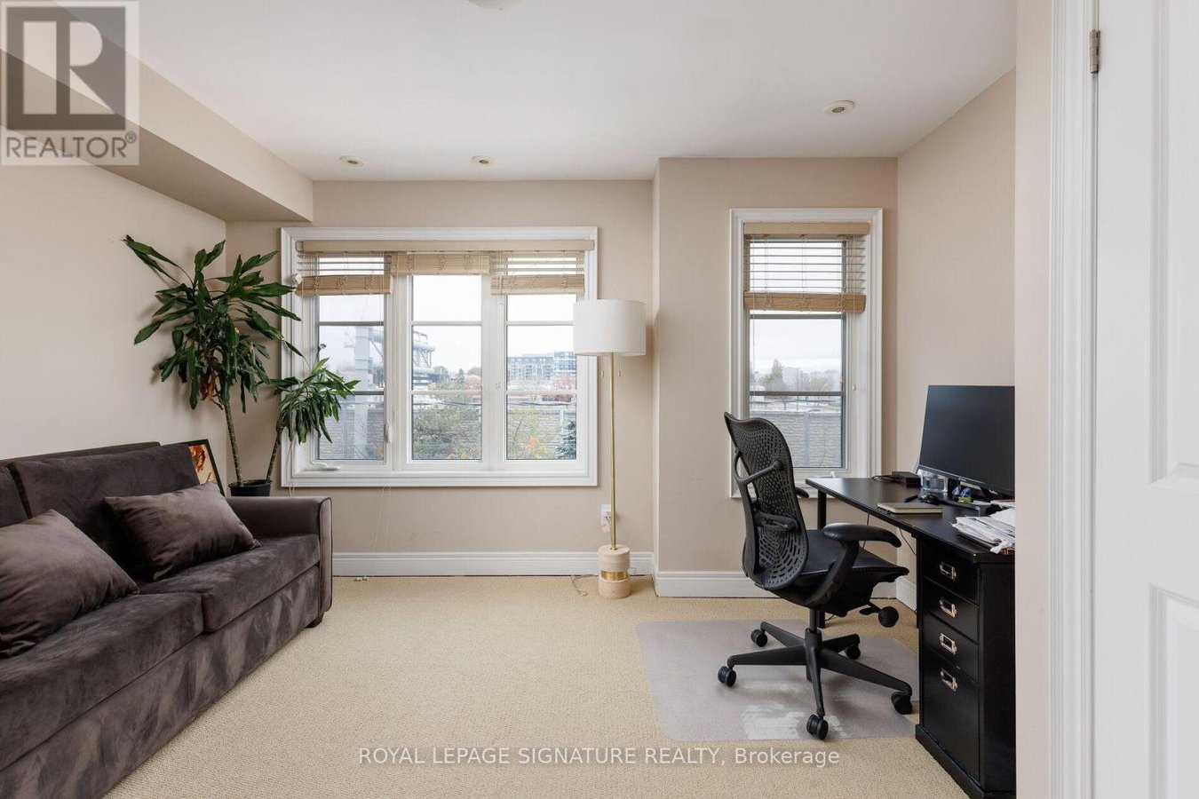 825C OXFORD STREET - Photo 23