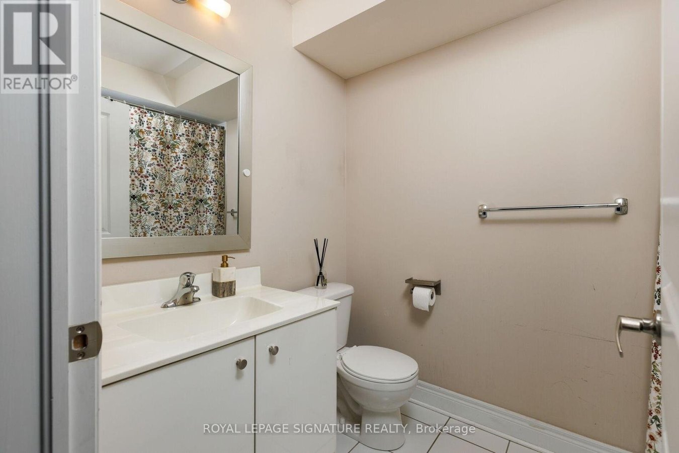 825C OXFORD STREET - Photo 26