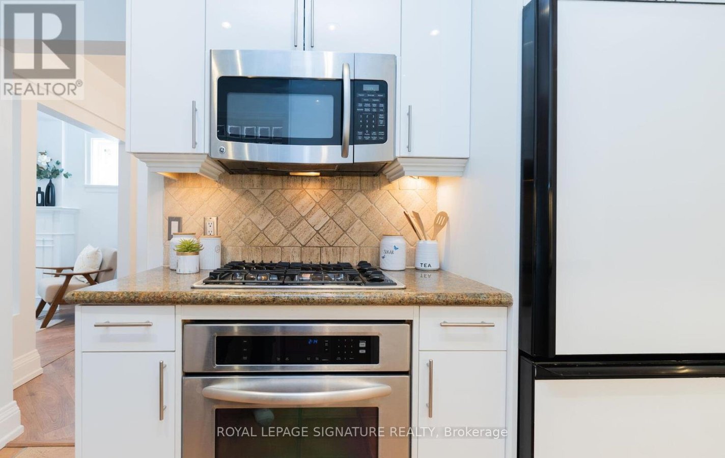 174 WOBURN AVENUE - Photo 19