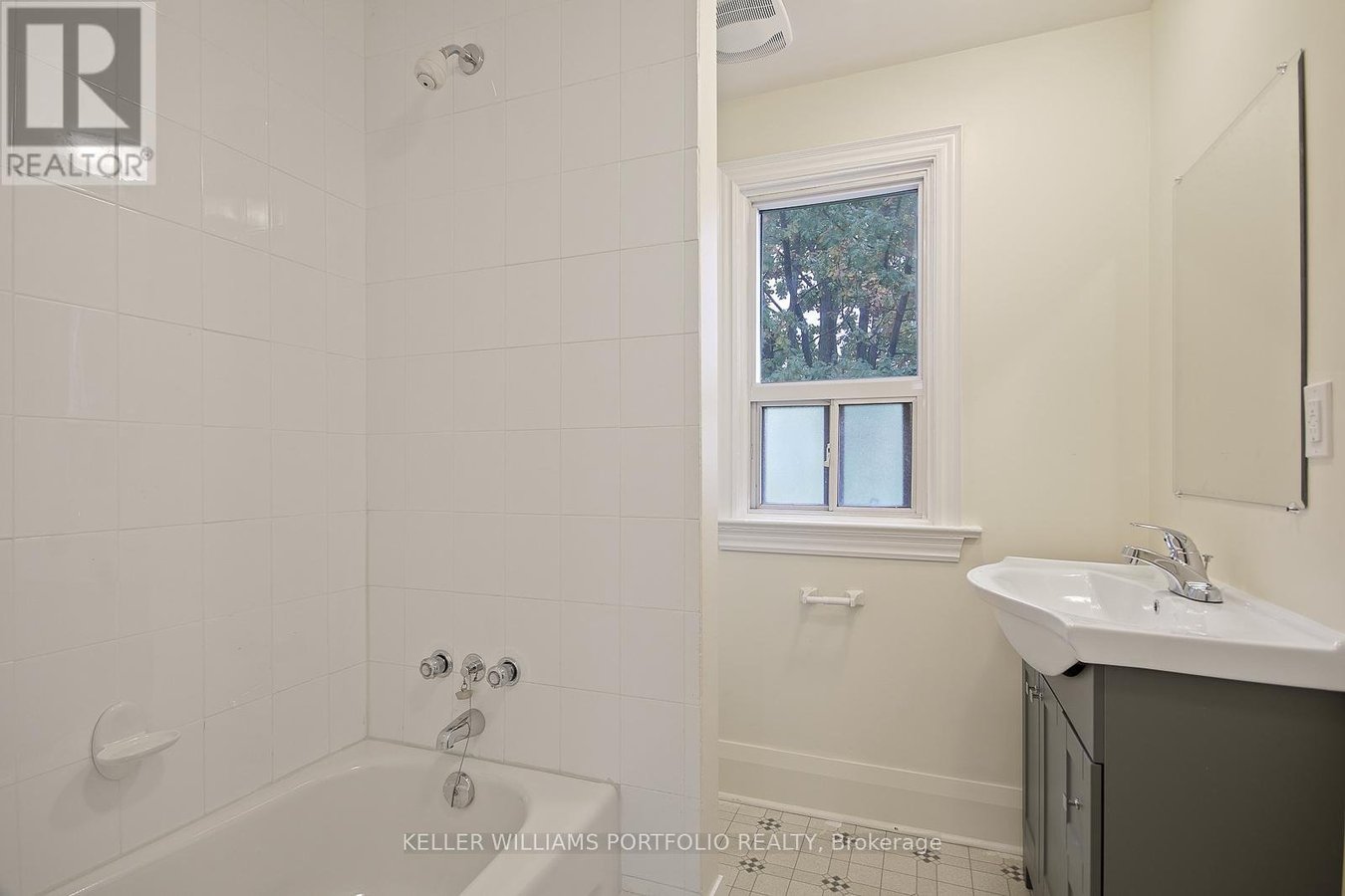 53 NICKLE STREET - Photo 22
