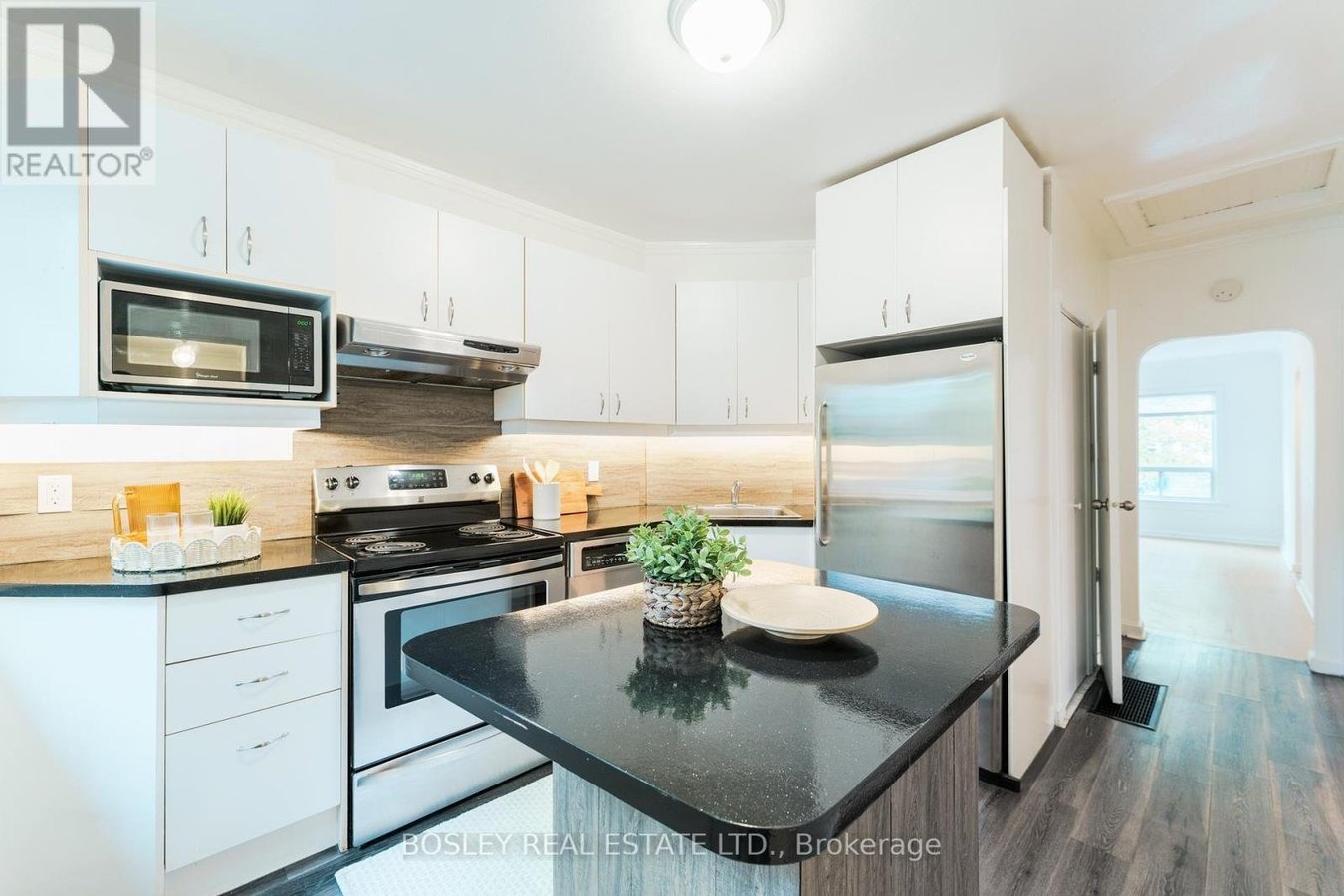 203 VIRGINIA AVENUE - Photo 9