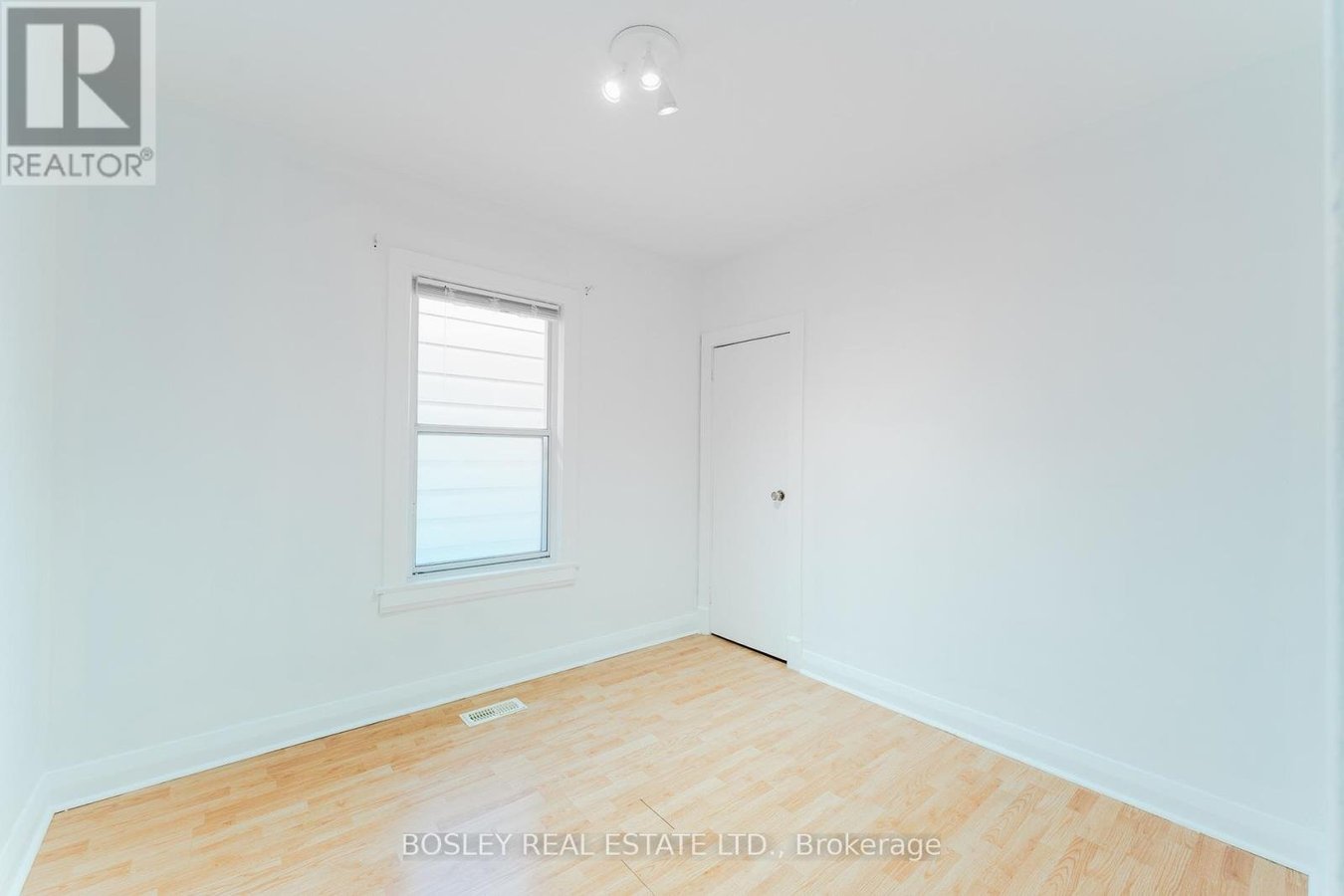 203 VIRGINIA AVENUE - Photo 12