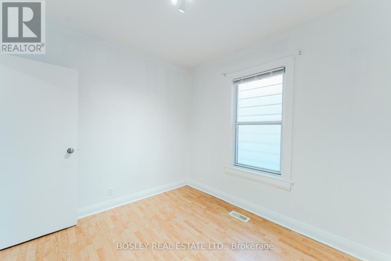 203 VIRGINIA AVENUE - Photo 13