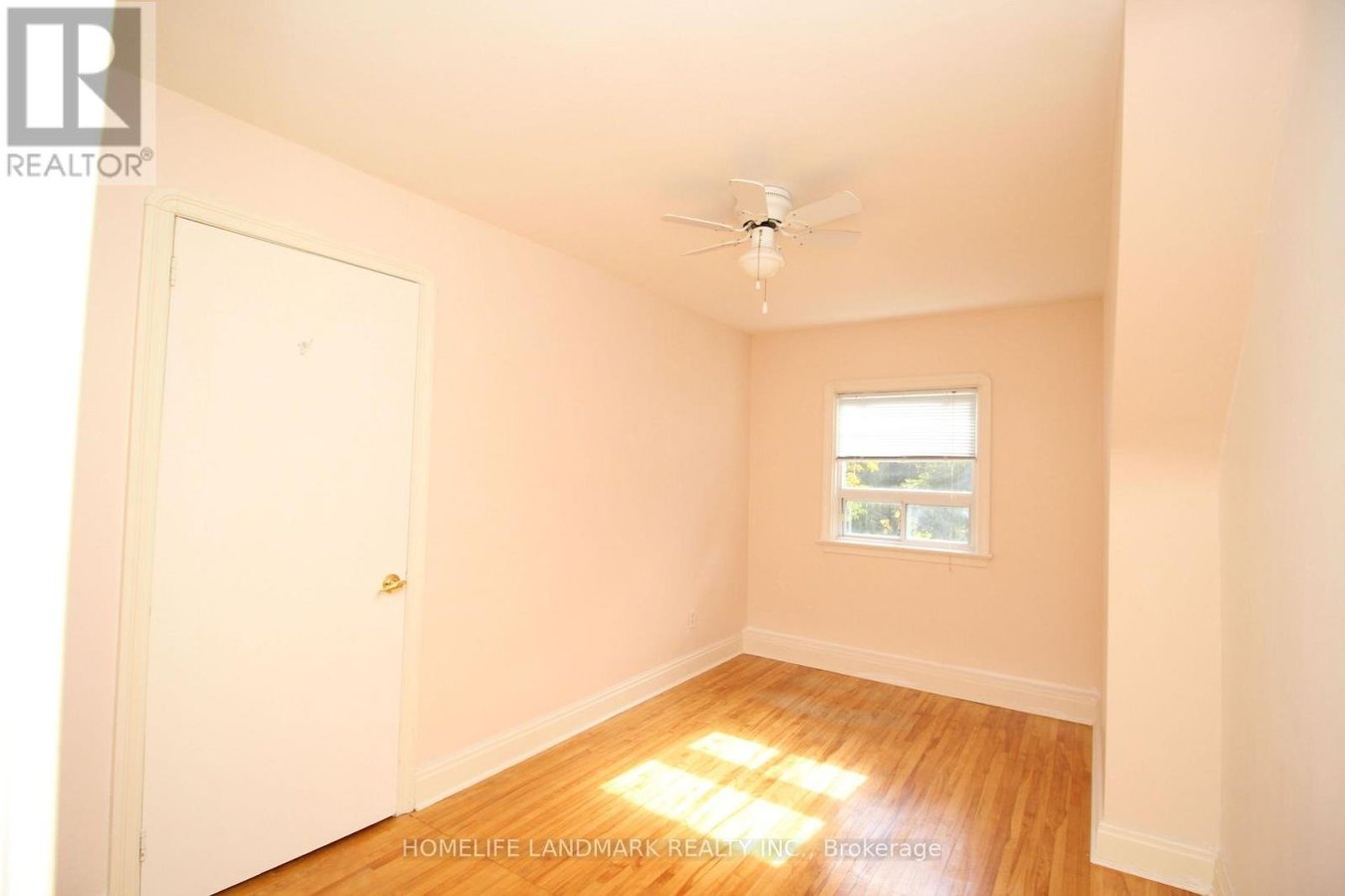 15 CRAIGMORE CRESCENT - Photo 7