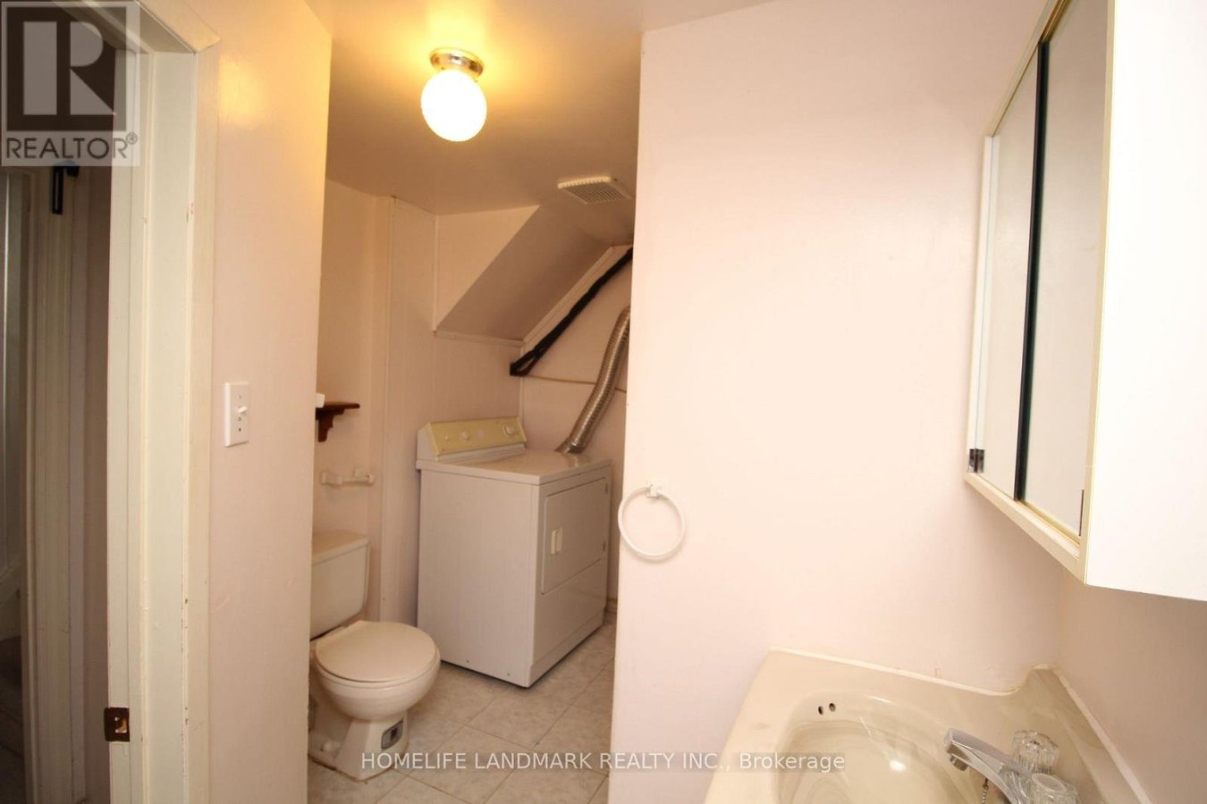 15 CRAIGMORE CRESCENT - Photo 13