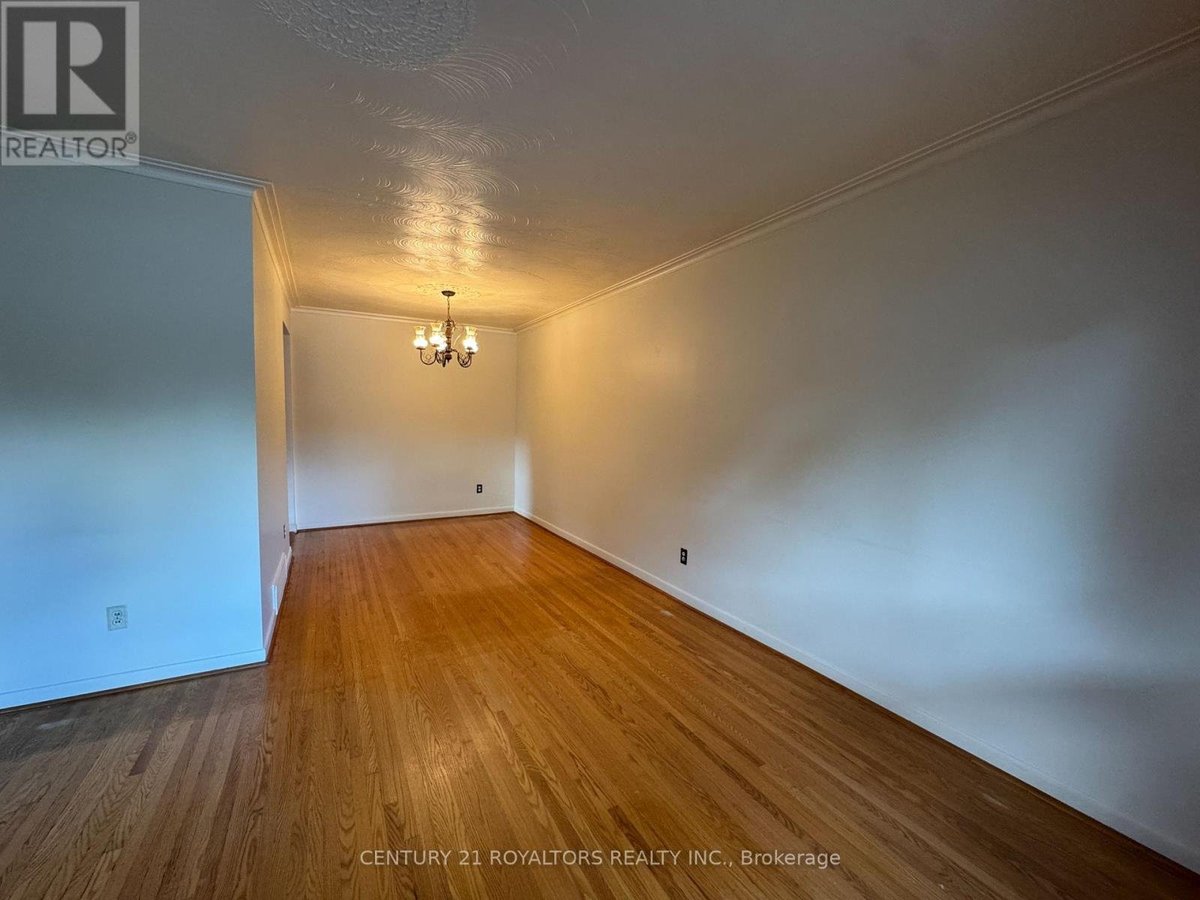 70 MARBURY CRESCENT - Photo 9