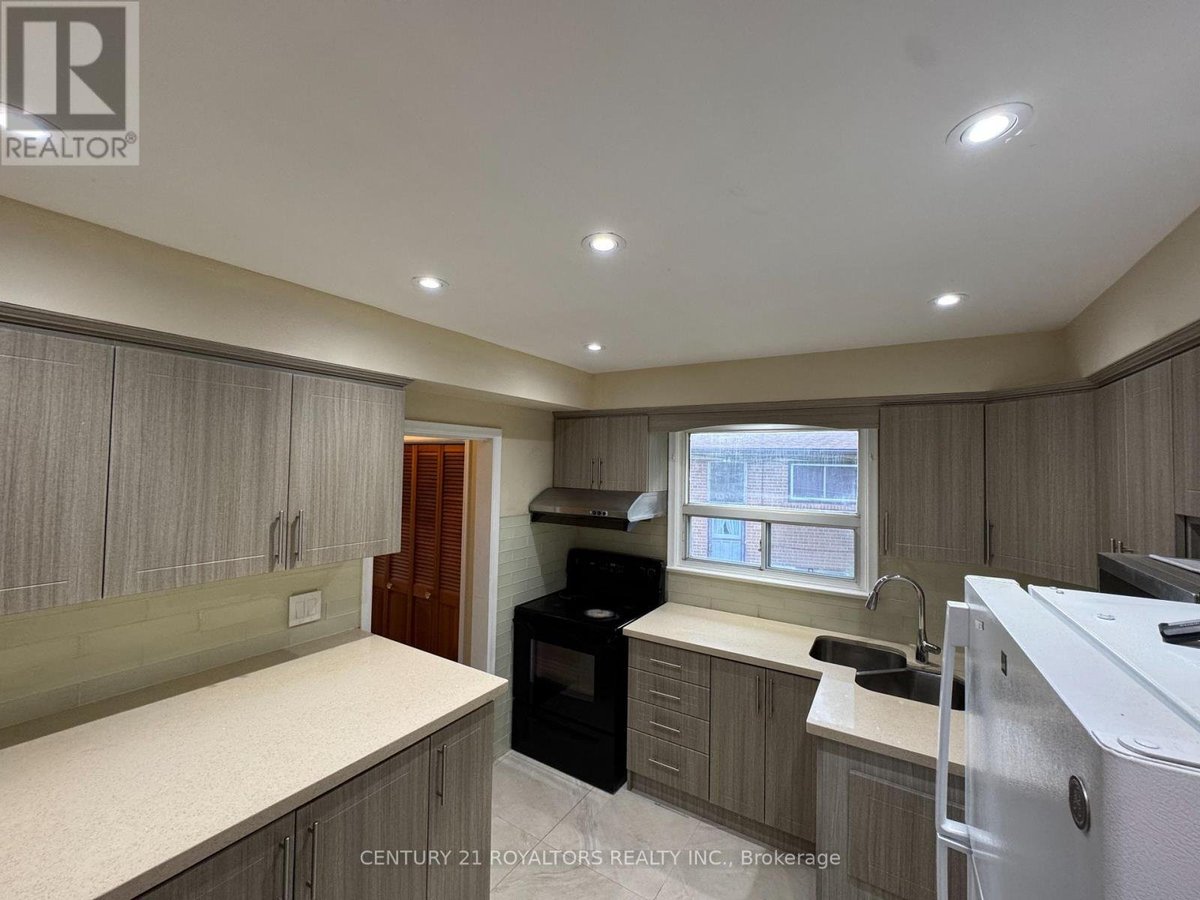 70 MARBURY CRESCENT - Photo 16