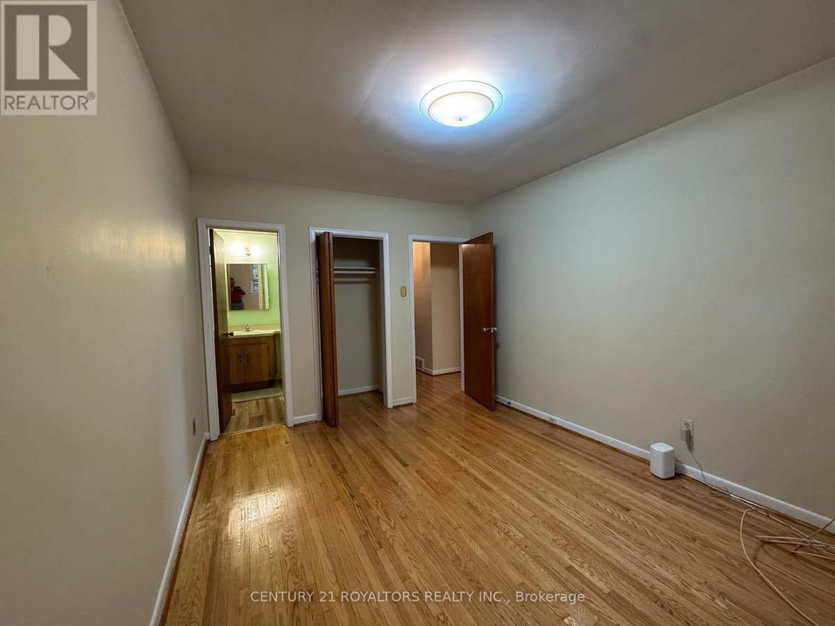70 MARBURY CRESCENT - Photo 21