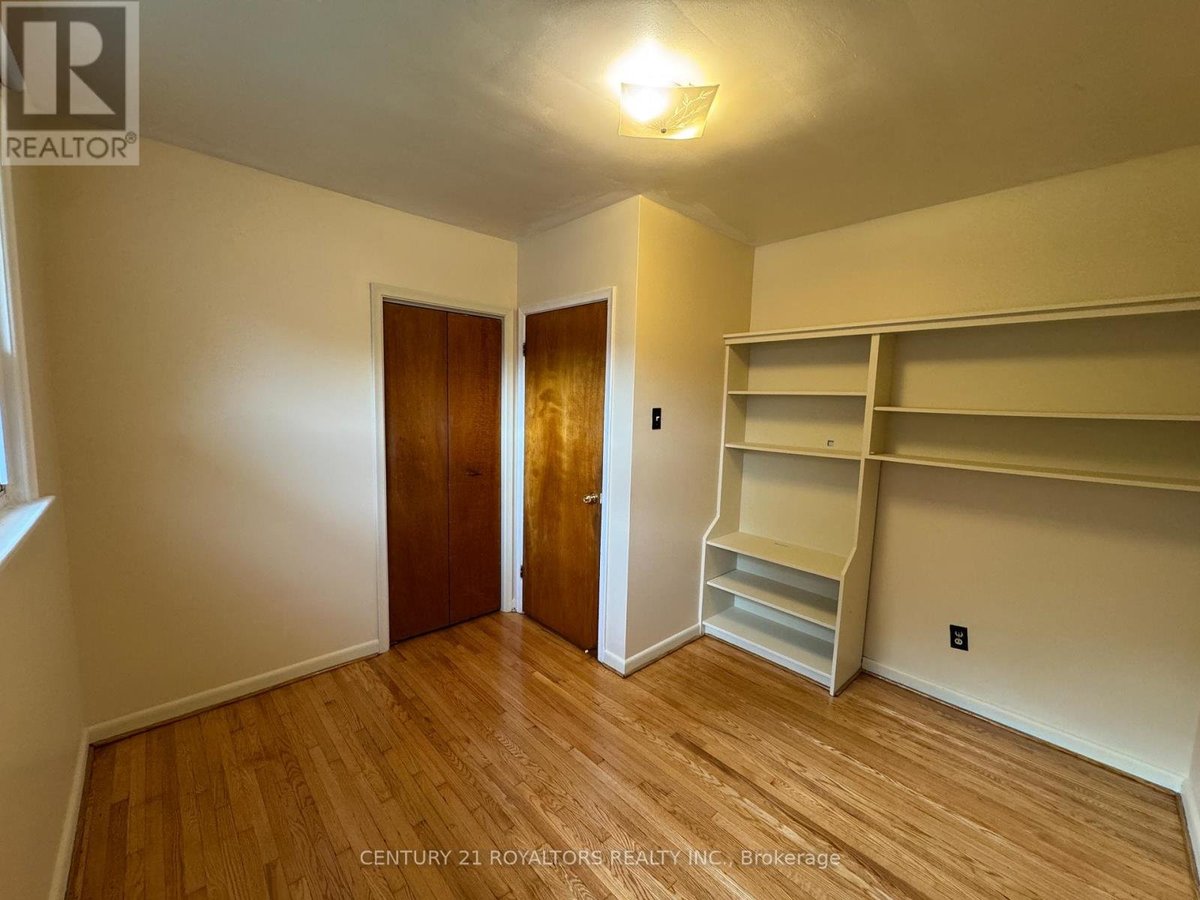 70 MARBURY CRESCENT - Photo 28