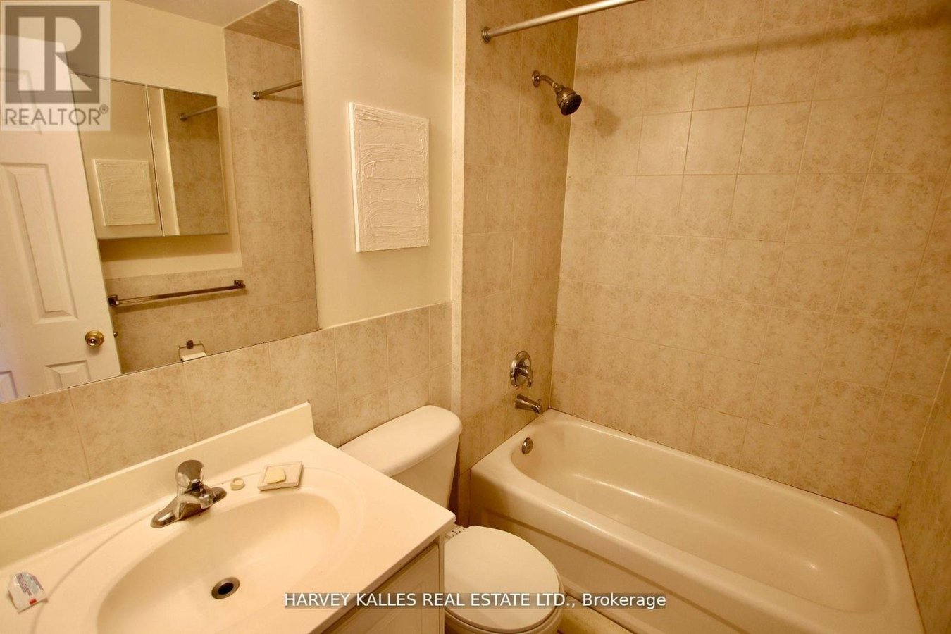 2 - 775 OSSINGTON AVENUE - Photo 7