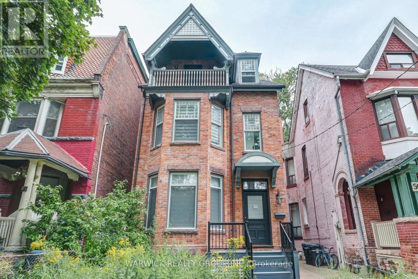 61 BRUNSWICK AVENUE - Photo 2