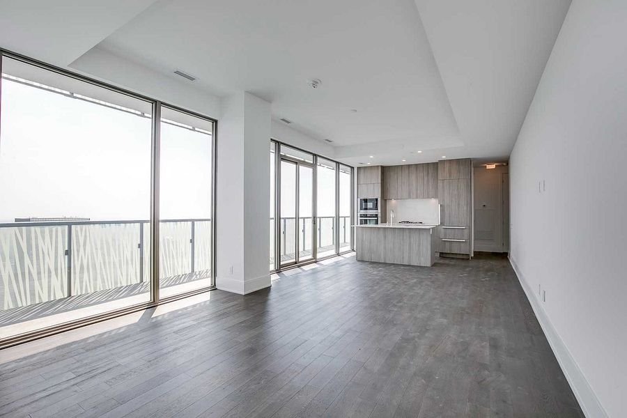50 Charles Street East - Photo 3