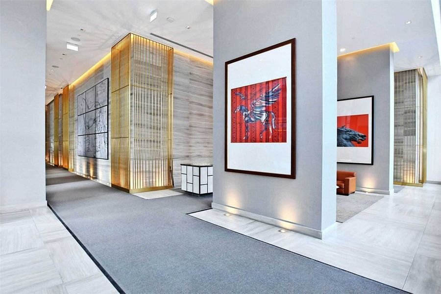 50 Charles Street East - Photo 22