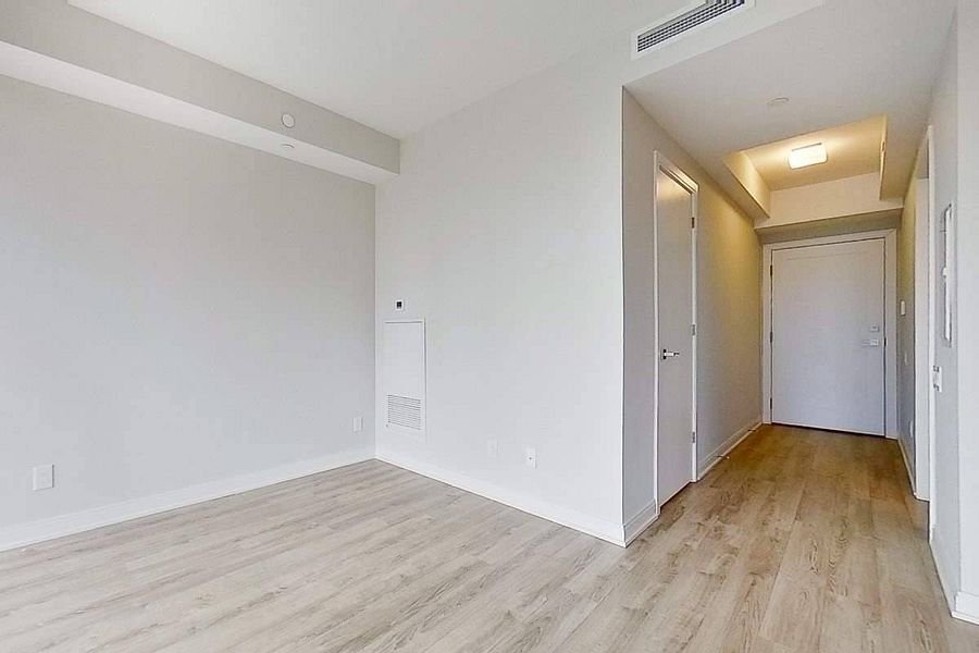 50 Charles Street East - Photo 26