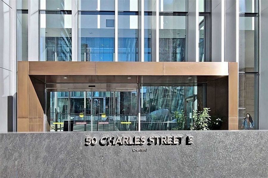 50 Charles Street East - Photo 21