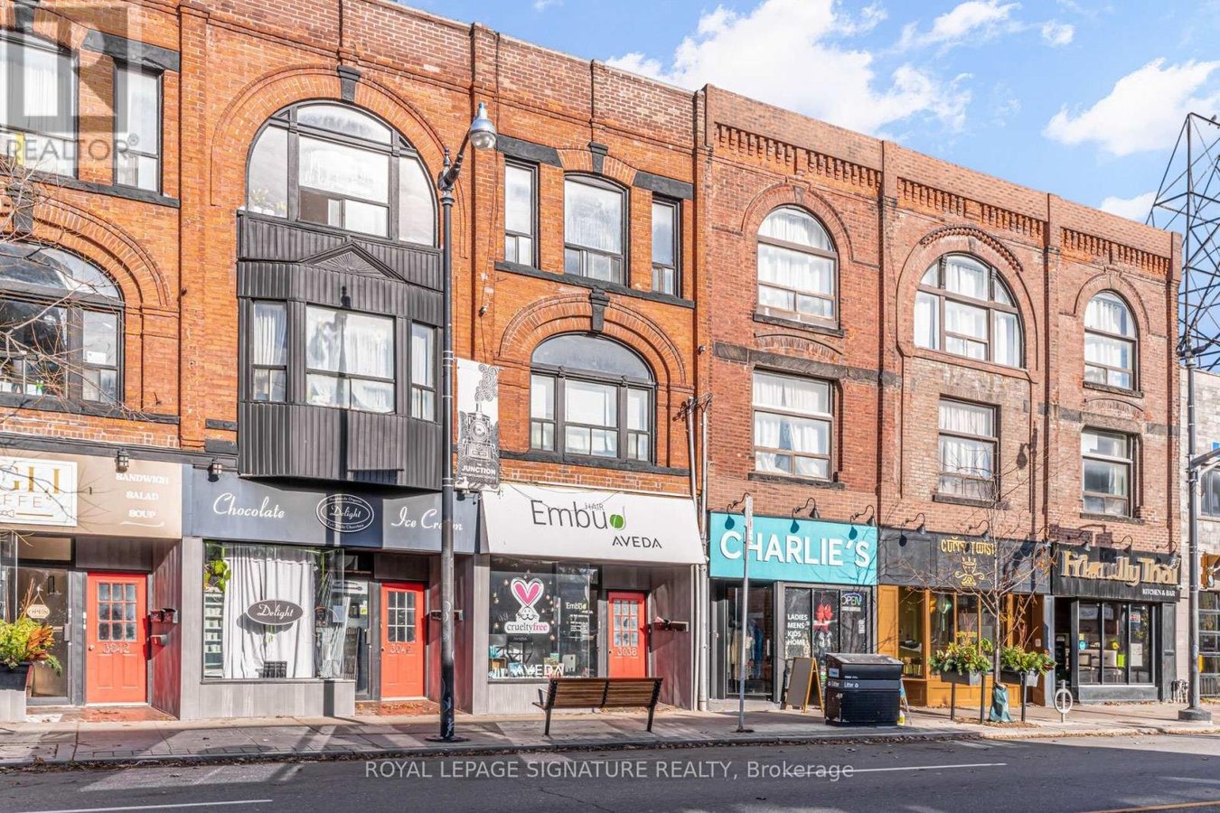 3 - 3038 DUNDAS STREET W - Photo 16