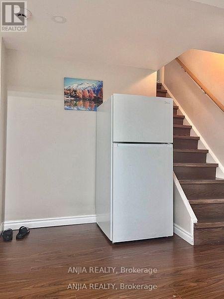 298 EMPRESS BASEMENT AVENUE - Photo 6