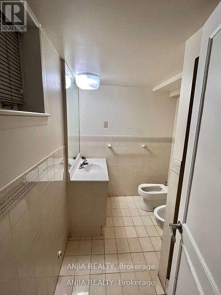 298 EMPRESS BASEMENT AVENUE - Photo 10