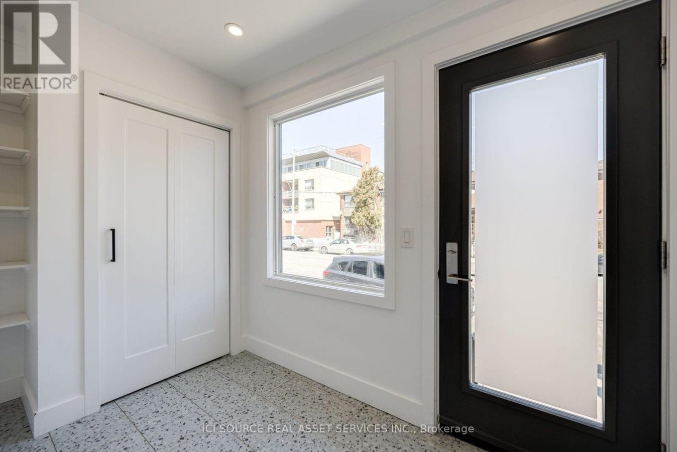 MAIN - 24 PAPE AVENUE - Photo 2