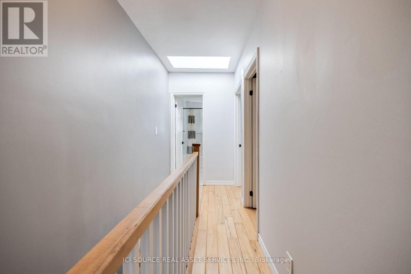 MAIN - 24 PAPE AVENUE - Photo 17