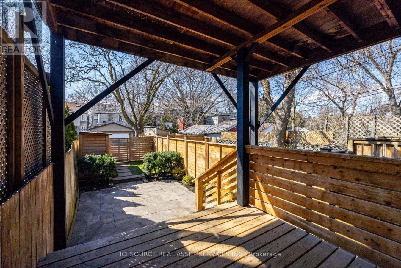MAIN - 24 PAPE AVENUE - Photo 29