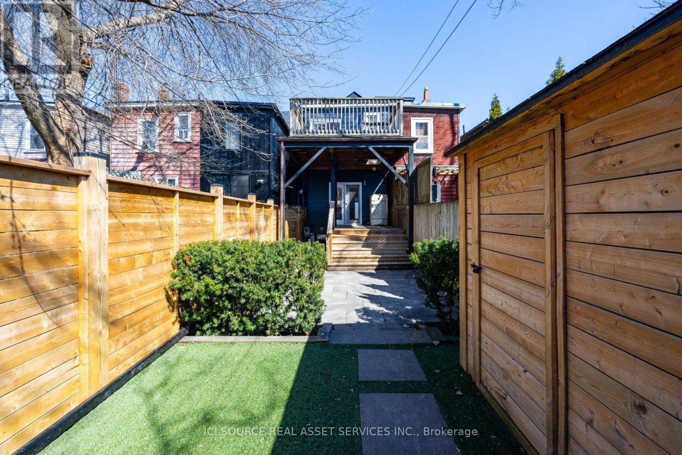 MAIN - 24 PAPE AVENUE - Photo 33