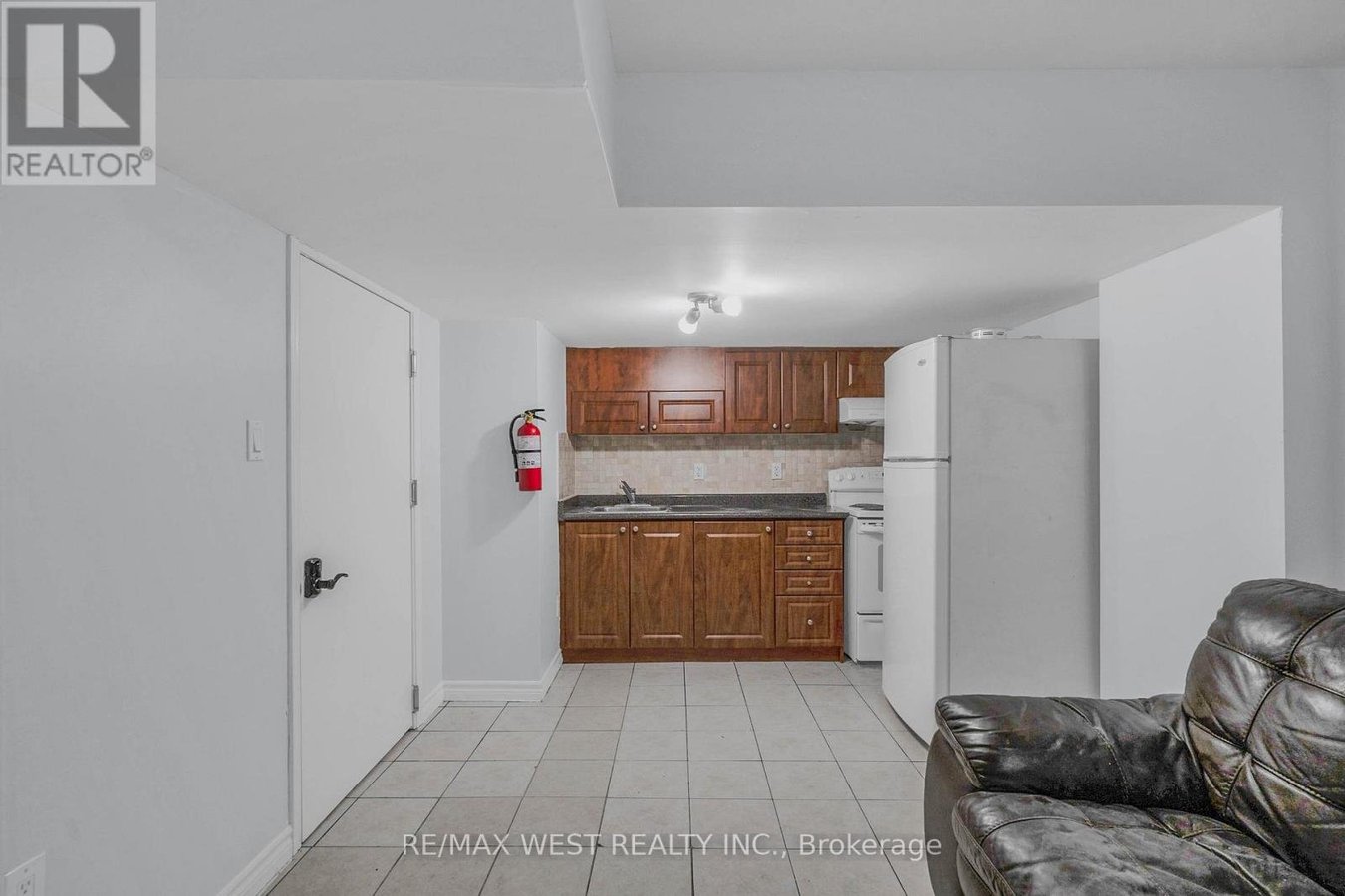 BASEMENT - 93 HULLRICK DRIVE - Photo 4