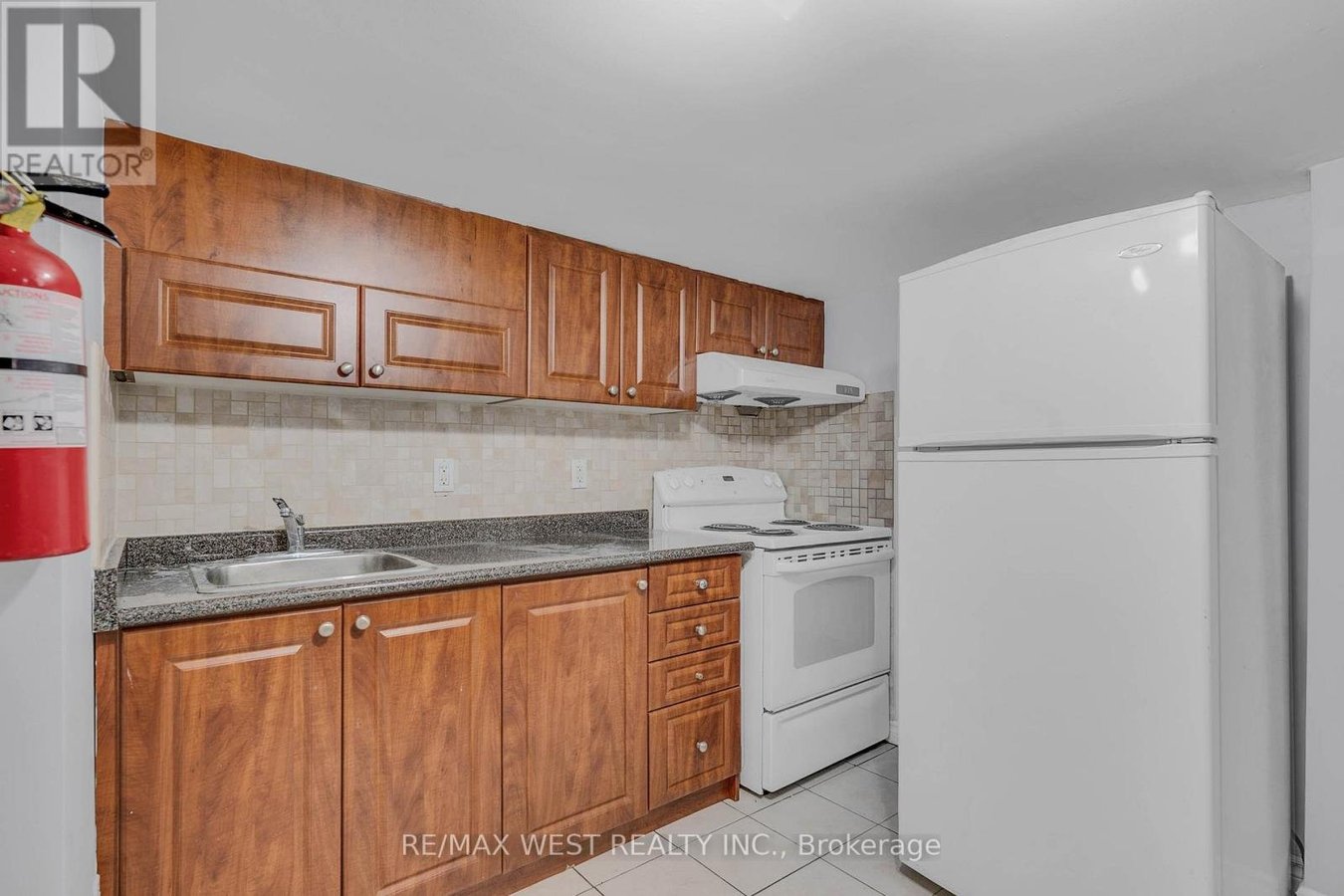 BASEMENT - 93 HULLRICK DRIVE - Photo 5