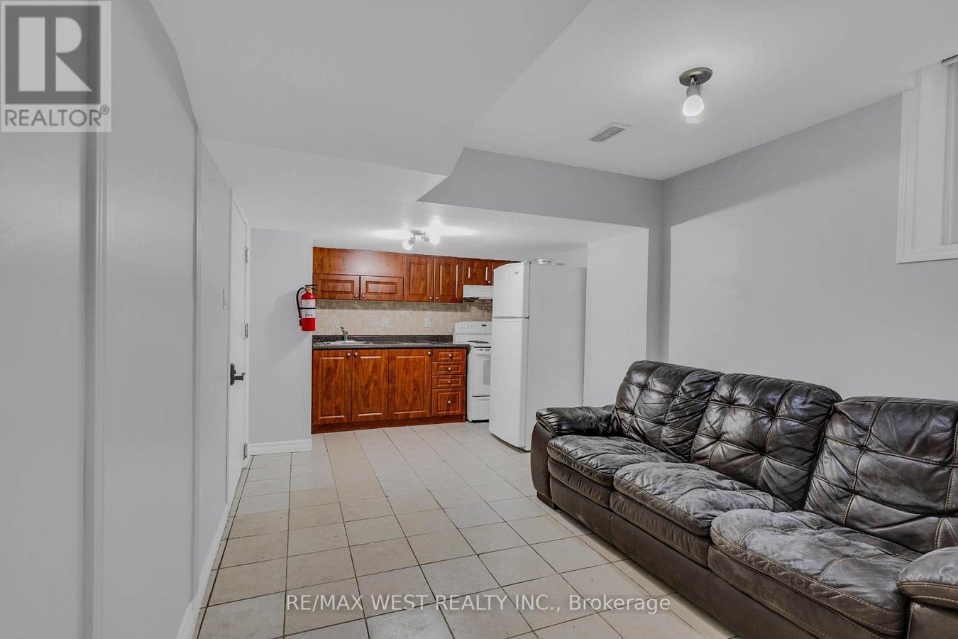 BASEMENT - 93 HULLRICK DRIVE - Photo 7