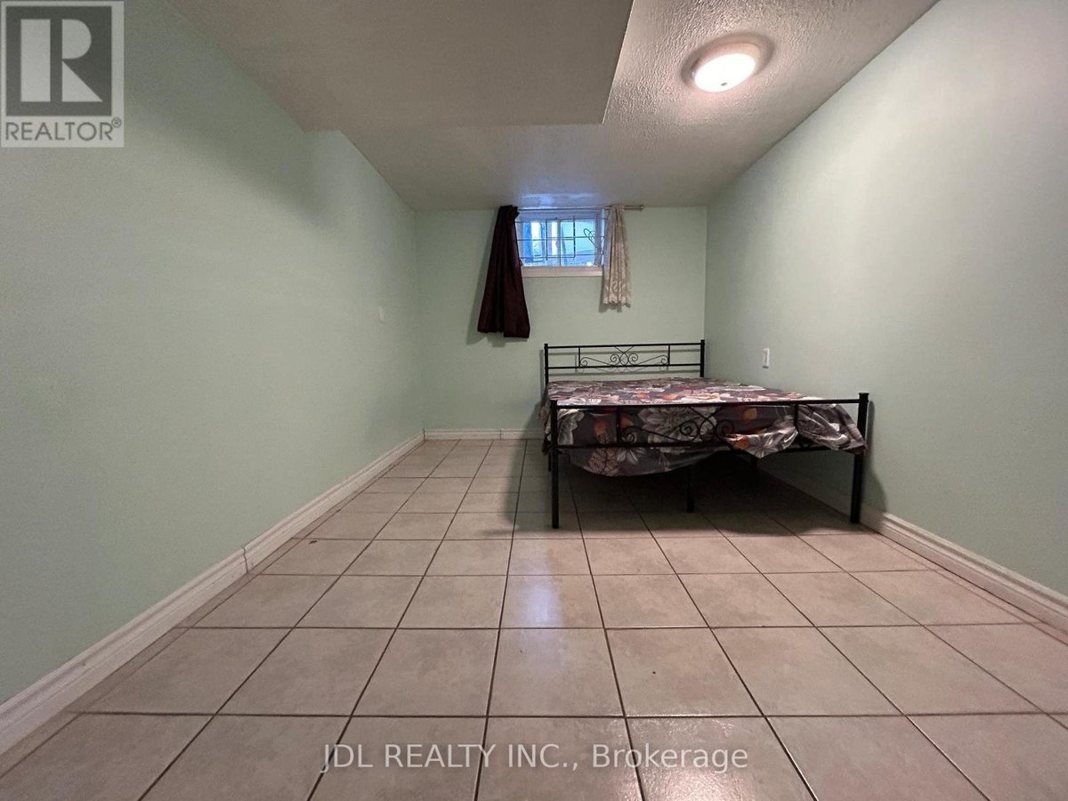 BASEMENT - 62 NEWLANDS AVE AVENUE - Photo 1